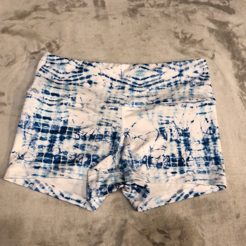 Fleo Shorts